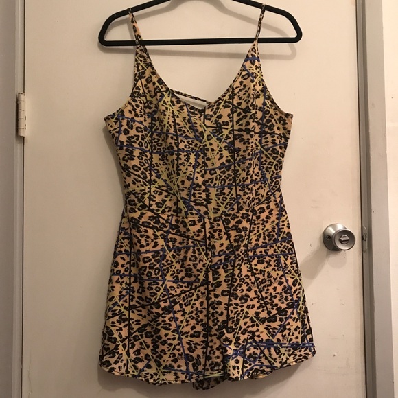 Printed romper - Picture 1 of 3